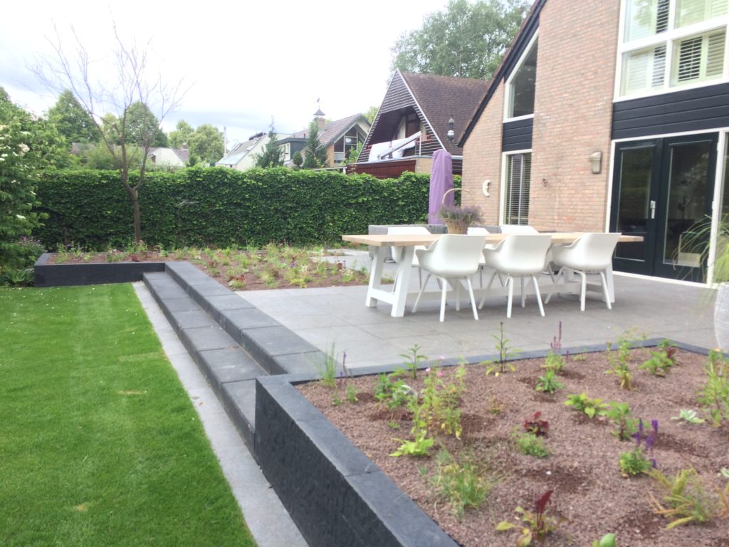 Project 14 <br> - <br> Grote Patio